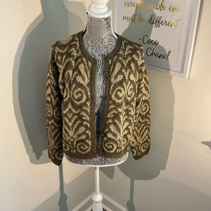 Gorgeous 100% Pima cotton Peruvian Connection button down sweater